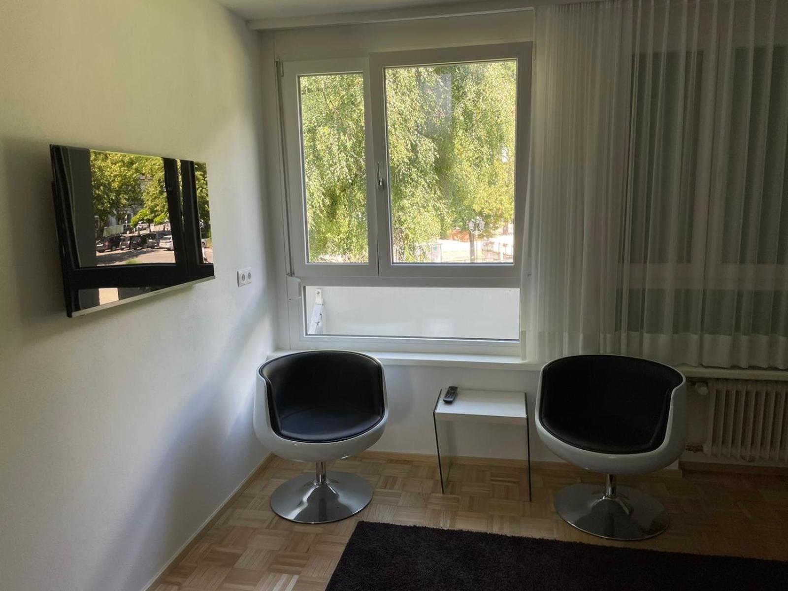 Zimmer & Appartements Am Schlossplatz 霍恩埃姆斯 客房 照片